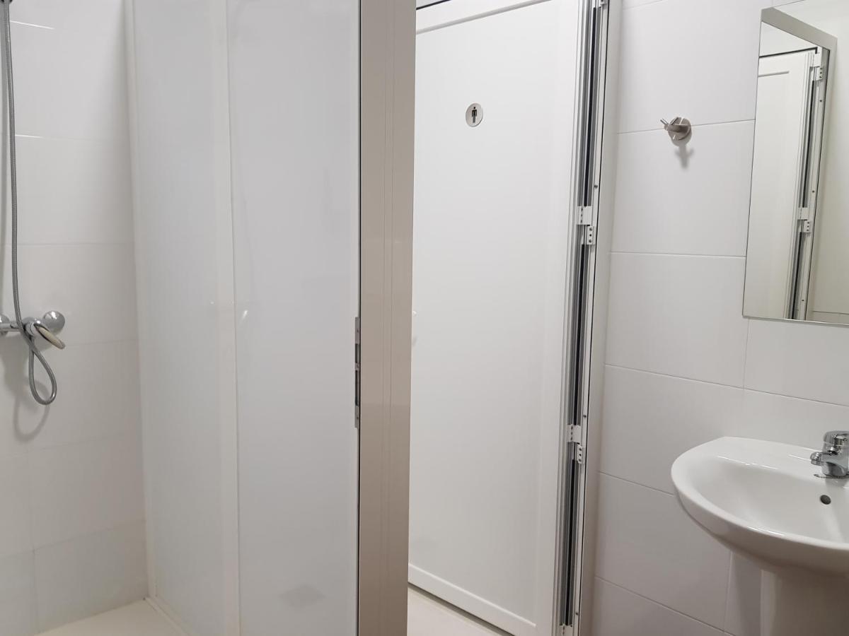 Albergue A Ponte Ribadeo Luaran gambar