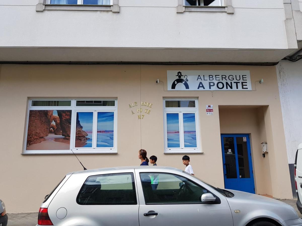 Albergue A Ponte Ribadeo Luaran gambar